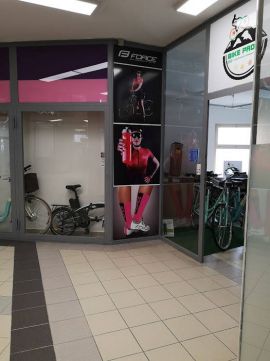 Kiadó Üzlethelyiség 7622 Pécs 