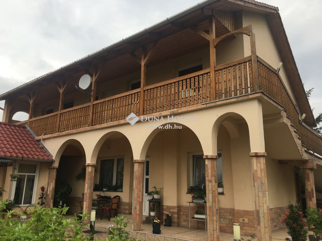Eladó Ház 2000 Szentendre, 