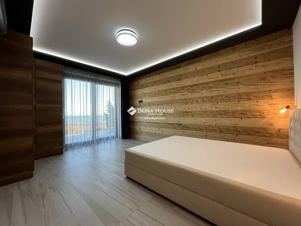 Eladó ház, Balatonalmádi