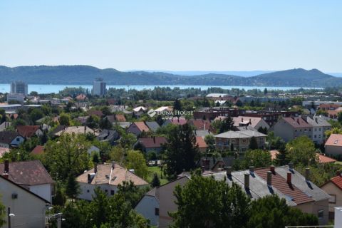 Eladó Ház 8230 Balatonfüred , Panorámás környezet