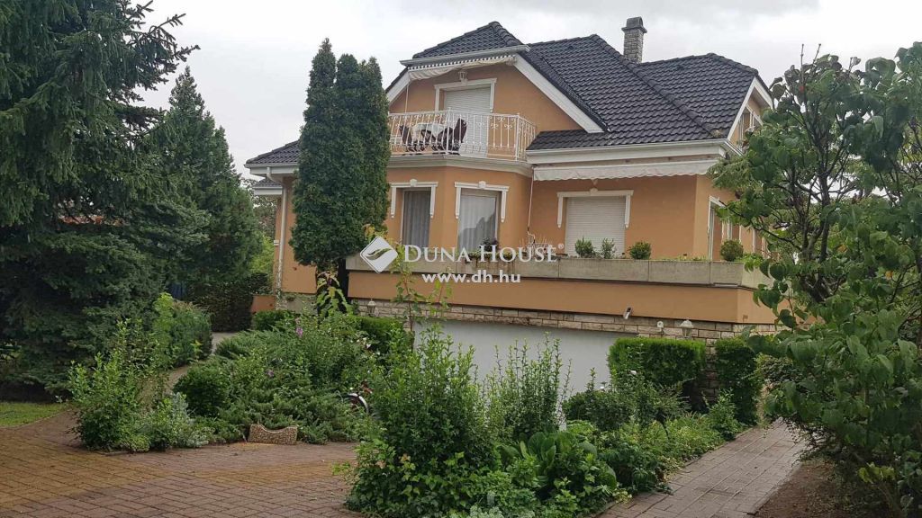 9737 Bük , Bük , Apartmanházas  övezet — 1/37