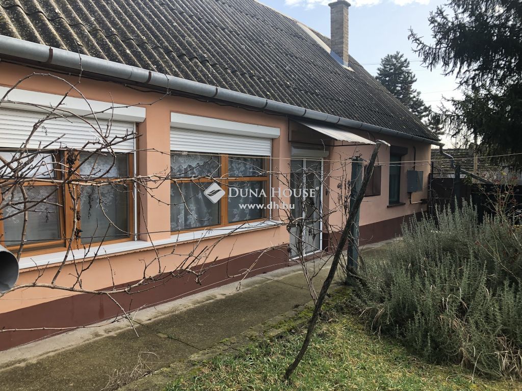 6527 Nagybaracska — 1/29