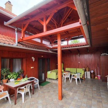 Eladó Ház 4200 Hajdúszoboszló 4200 Hajdúszoboszló, Lakóövezetében