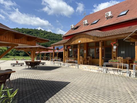 Eladó Vendéglátás 3332 Sirok 