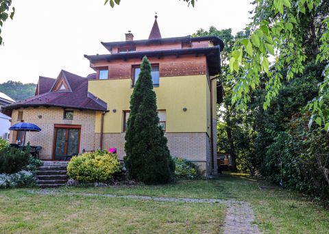 Eladó Ház 1038 Budapest 3. kerület , Rókahegy lábánál 