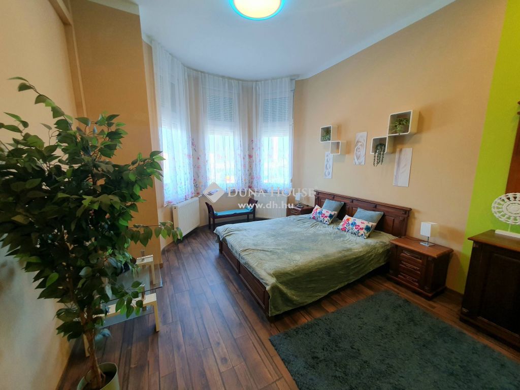 For rent Flat Budapest VI. kerület, 