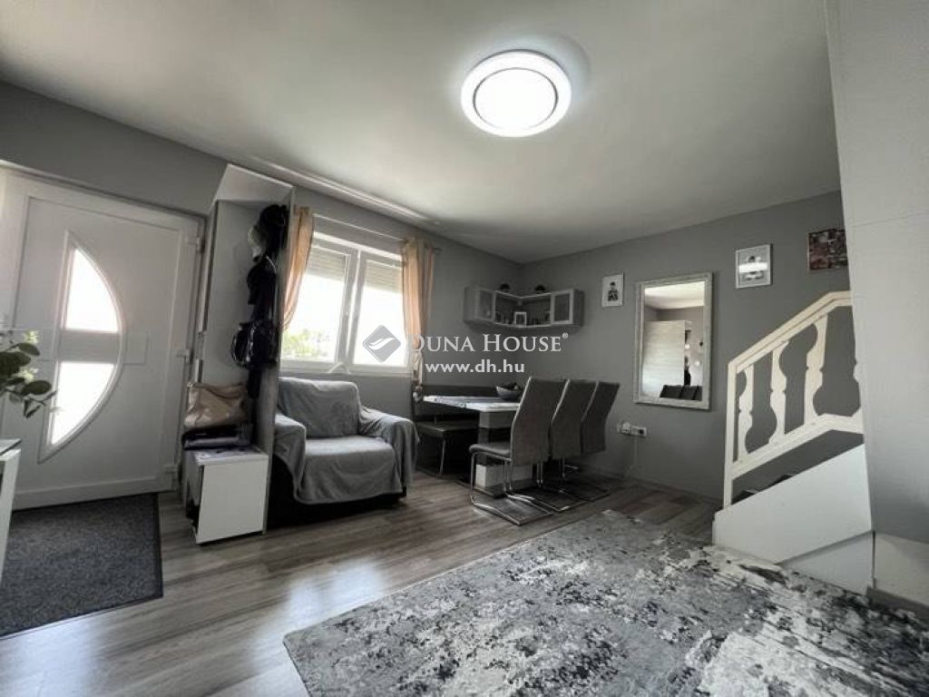8230 Balatonfüred , Lóczy Barlang környéke — 1/28