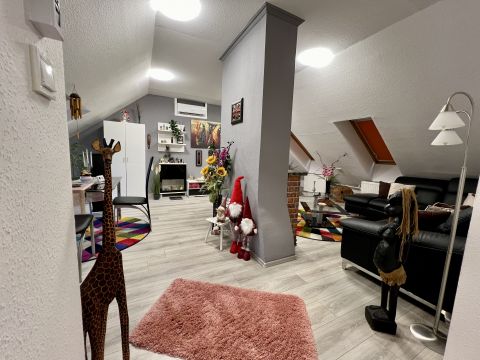 Eladó Lakás 8200 Veszprém 