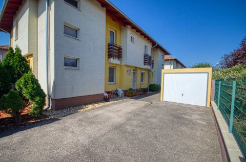 Eladó Lakás 1188 Budapest 18. kerület , Belsőmajor csendes mellék utcájában