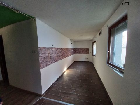 Eladó Ház 7044 Nagydorog 