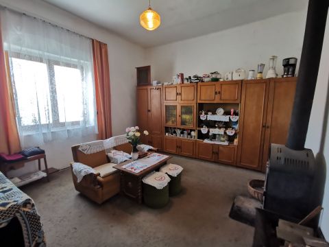 Eladó Ház 2800 Tatabánya 