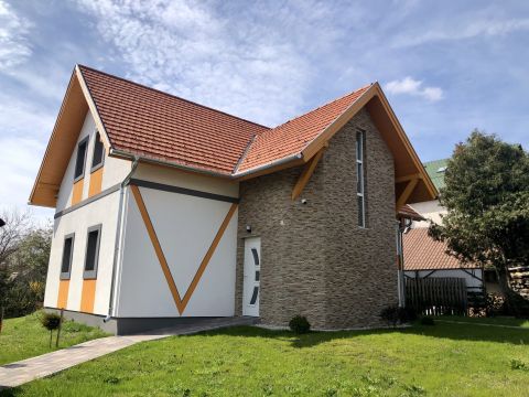 Eladó Ház 8315 Gyenesdiás 
