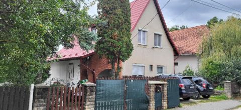 Eladó Ház 2092 Budakeszi 2092 Budakeszi, családi házas
