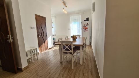 Eladó Ház 2173 Kartal Városközpont