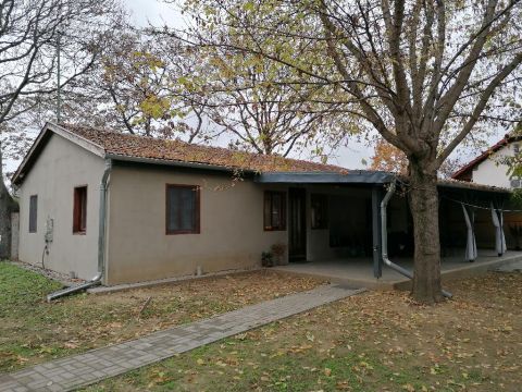 Eladó Ház 5241 Abádszalók 5241 Abádszalók, Csendes