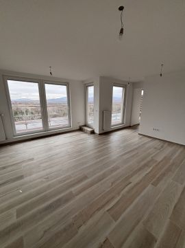 Eladó Lakás 3200 Gyöngyös , Gyöngyös Deli tó közelében
