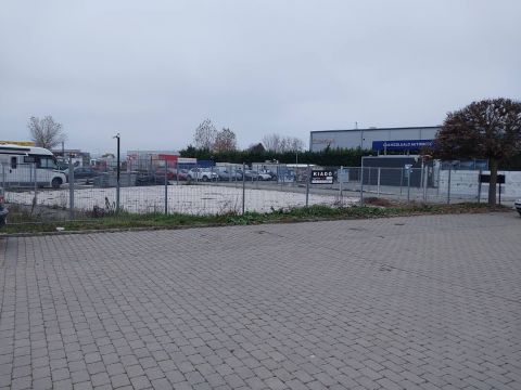 Kiadó Telek 2000 Szentendre , Déli Városkapu