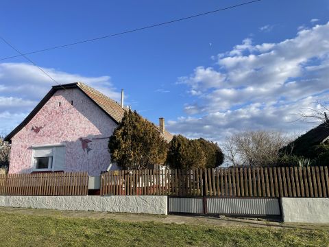 Eladó Ház 6525 Hercegszántó Mártirok  11