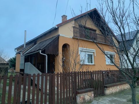 Eladó Ház 2836 Baj 