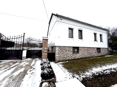 Eladó Ház 7833 Szőke 