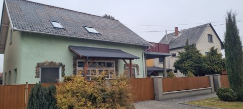 Eladó Ház 2534 Tát 