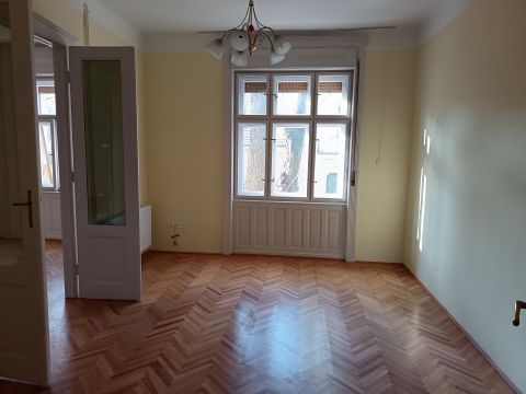 Kiadó Lakás 6722 Szeged 