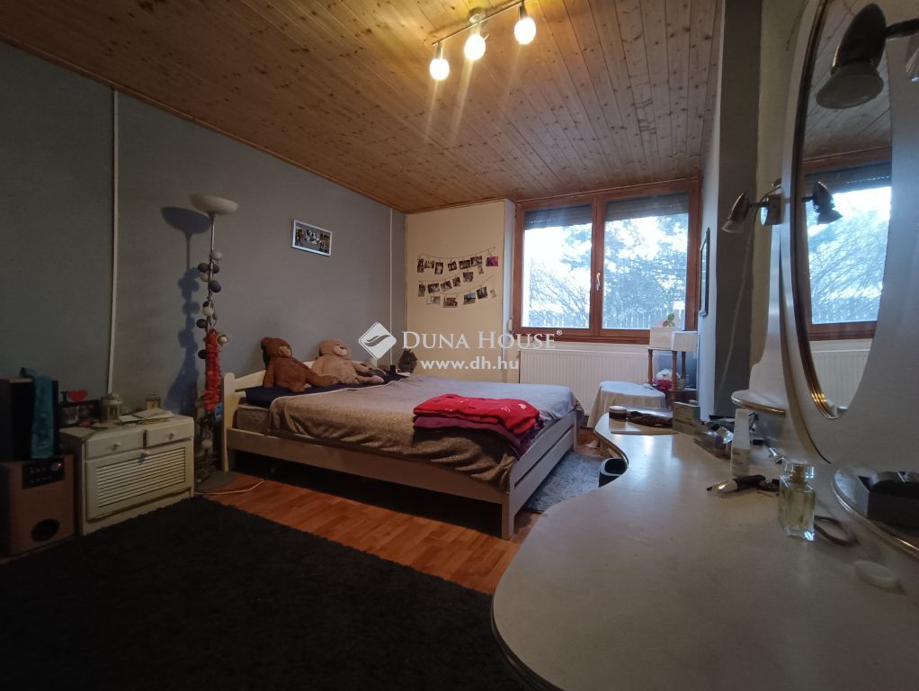 2440 Százhalombatta , Százhalombatta, Óváros, Duna parthoz közel — 1/31