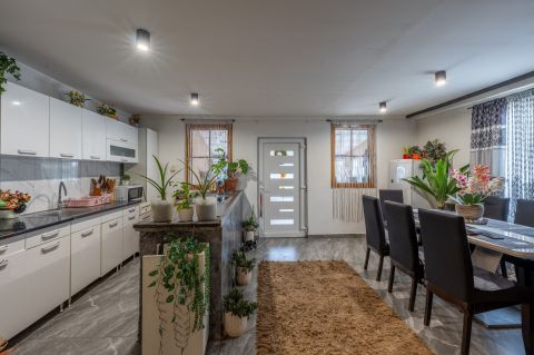 Eladó Ház 2344 Dömsöd 