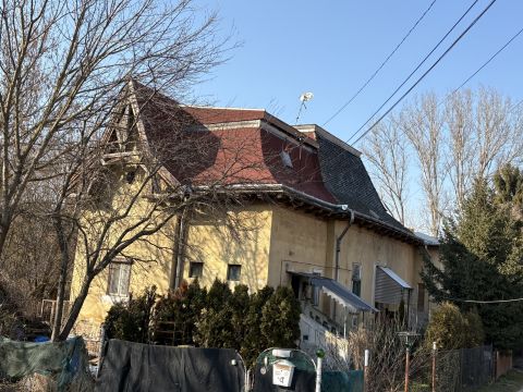 Eladó Lakás 2119 Pécel 