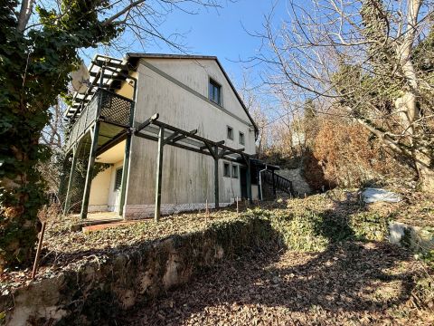Eladó Ház 8237 Tihany Csendes természetközeli utcában, 5 perc sétára a Balatontól