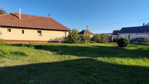 Eladó Telek 2242 Sülysáp , Sülysápi Vasútállomástól nem messze