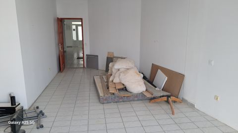 Eladó Iroda 9700 Szombathely 