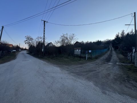 Eladó Telek 8044 Kincsesbánya 