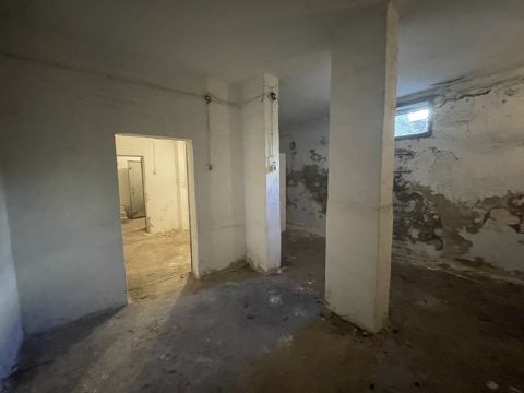 Eladó Tároló/Raktár 9700 Szombathely Belváros