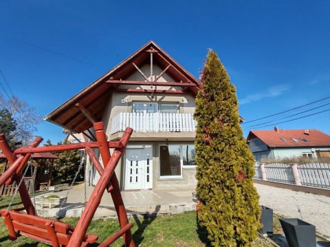 Eladó Ház 8647 Balatonmáriafürdő 