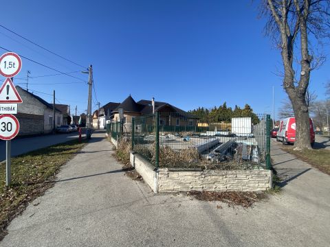Eladó Telek 9025 Győr 