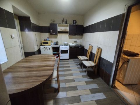 Eladó Ház 7011 Alap 