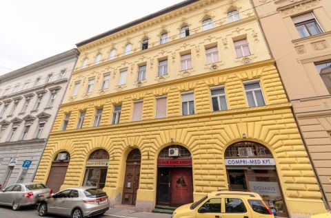 Eladó Lakás 1062 Budapest 6. kerület , Kodály körönd mellett, gyönyörű ház 1. emeleti klímás lakása