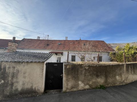 Eladó Ház 8200 Veszprém 