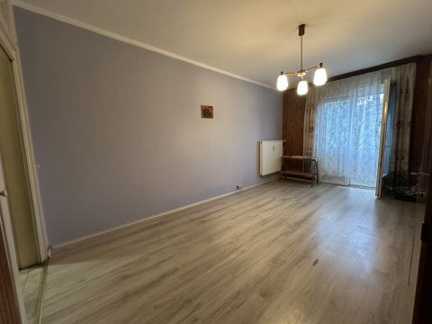 Eladó Lakás 2400 Dunaújváros 