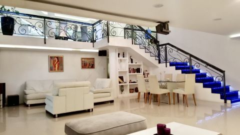 Eladó Ház 1025 Budapest 2. kerület , Privát luxus három szinten
