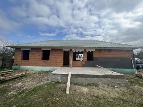 Eladó Ház 2316 Tököl , Prémium családi ház Tökölön