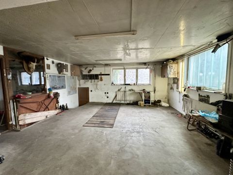 Kiadó Tároló/Raktár 2000 Szentendre Hév közelében