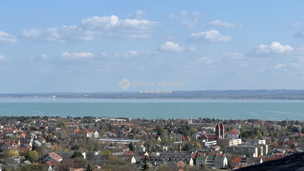 8230 Balatonfüred — 1/22
