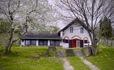 Eladó Ház 8237 Tihany Cserhegyen