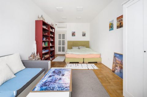 Eladó Lakás 1055 Budapest 5. kerület 1055 Budapest 5, Nyugati pályaudvar