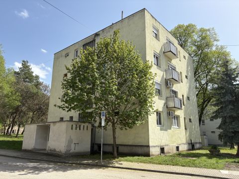 Kiadó Lakás 2500 Esztergom 