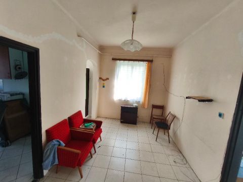 Eladó Ház 5052 Újszász , 5052 Újszász, Belterületi