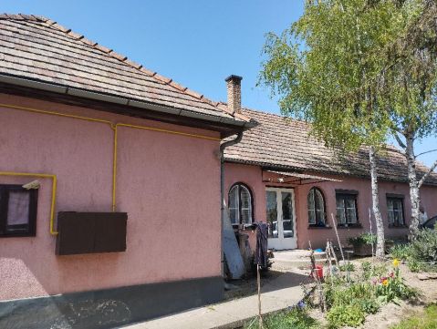 Eladó Ház 7100 Szekszárd , 7100 Szekszárd, Újváros