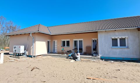 Eladó Ház 2211 Vasad , Modern otthon nagy kerttel, közel a természethez!